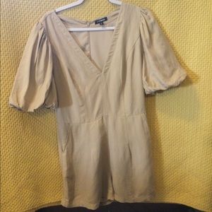 Never been worn.Express, linen, Romper, shorts